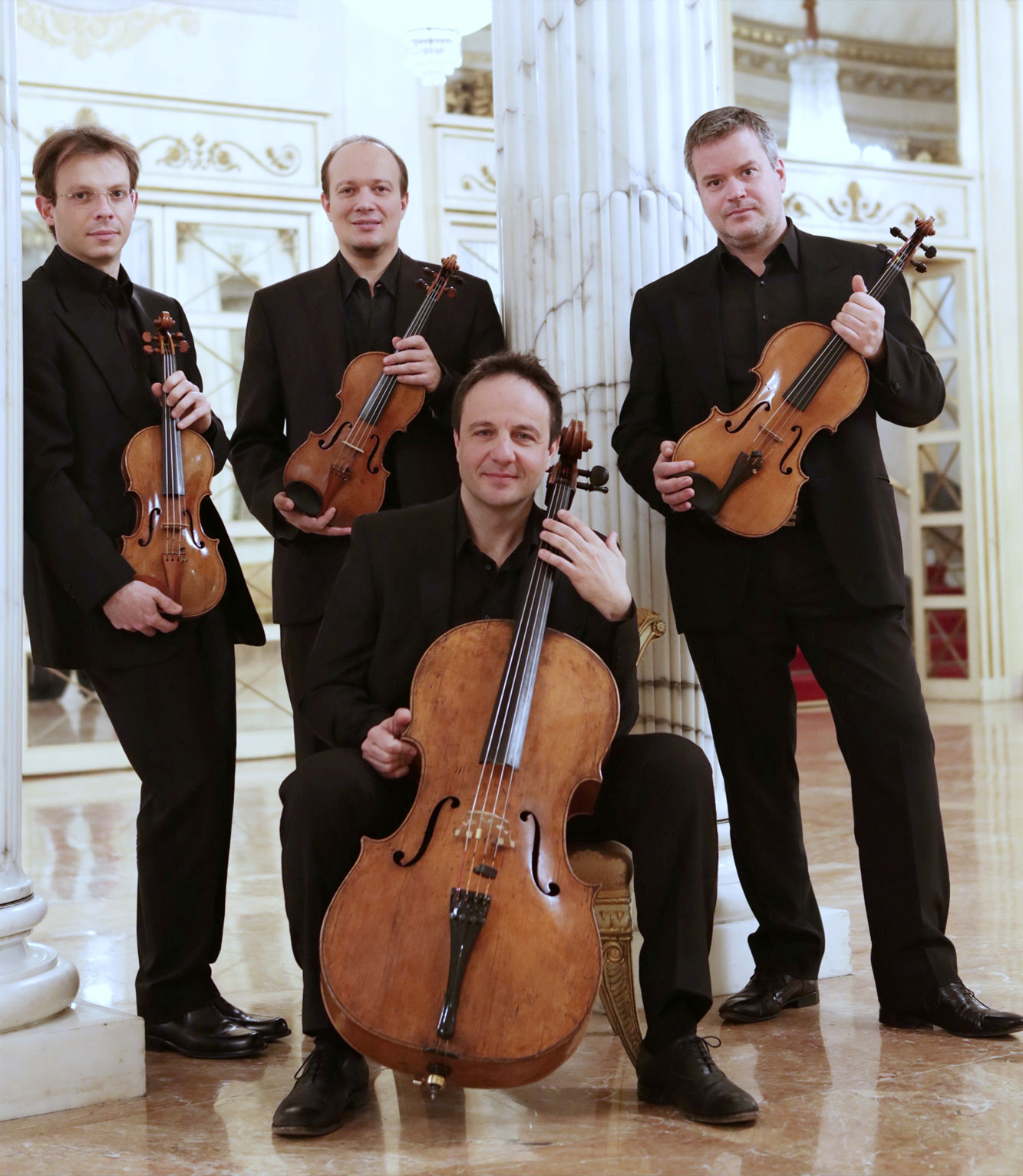 Θεραπεία με Μπετόβεν, Σούμαν και Ανούιγ-1