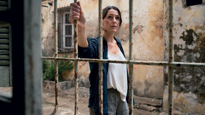 μία-κλειστοφοβική-περιπέτεια-που-σπά-562942999