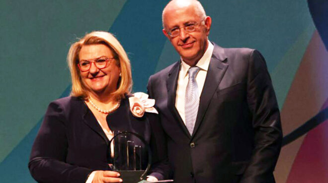 ολική-επαναφορά-για-τη-μεβγαλ-562934125