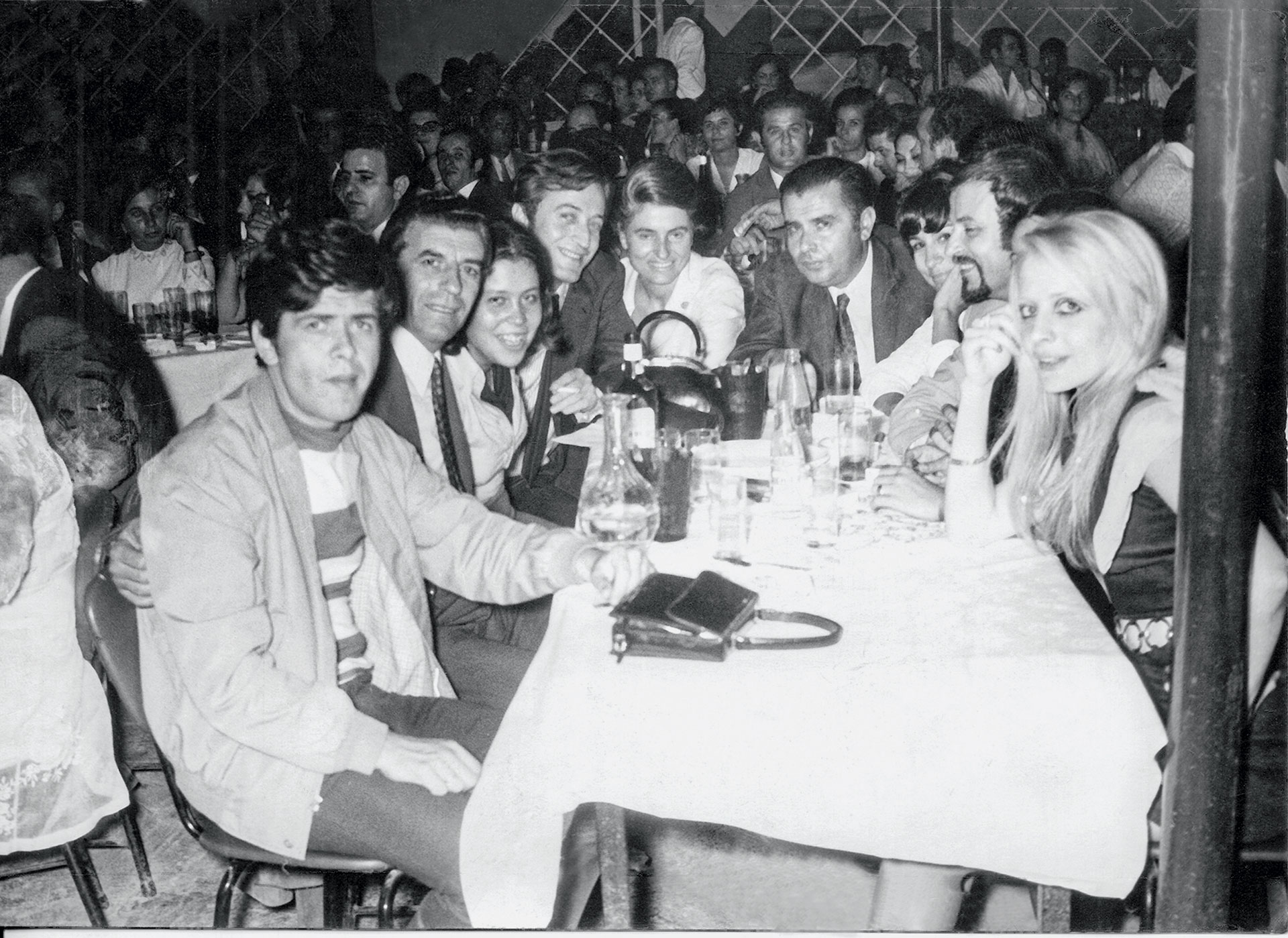 Ενα νέο ντοκιμαντέρ ρίχνει φως και αγάπη στον Γιάννη Σπανό-5