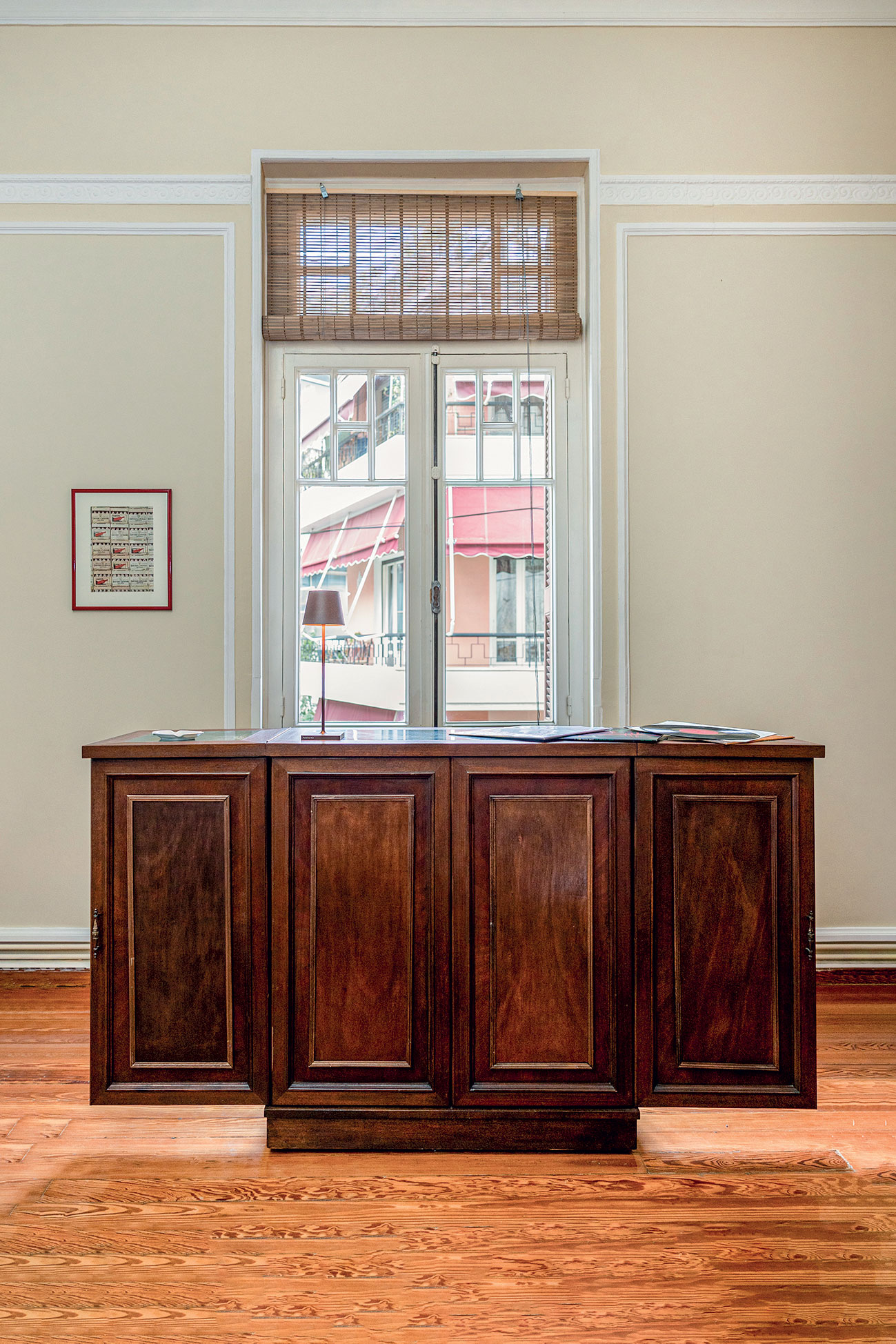 Ενα ξακουστό μπαρ στα Εξάρχεια που έγινε στιλάτο διαμέρισμα-6