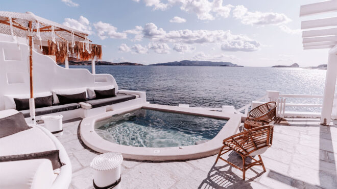 ανοδος-στον-ακριβό-τουρισμό-562928485