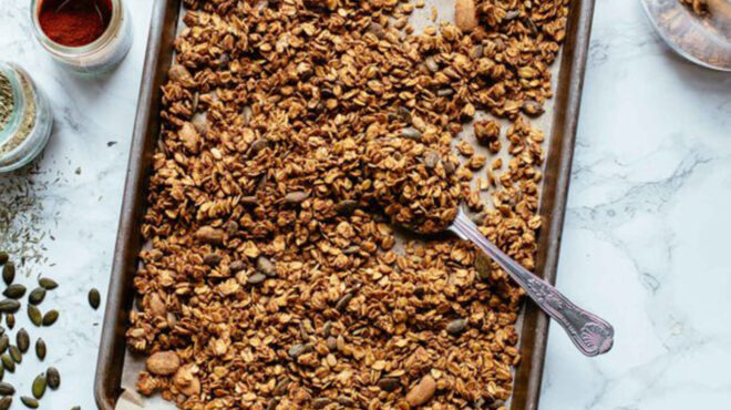 αλμυρή-γκρανόλα-με-φυστικοβούτυρο-κα-562957795