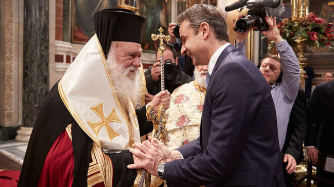 καμπάνες-ανησυχίας-για-την-25η-μαρτίο-562913533