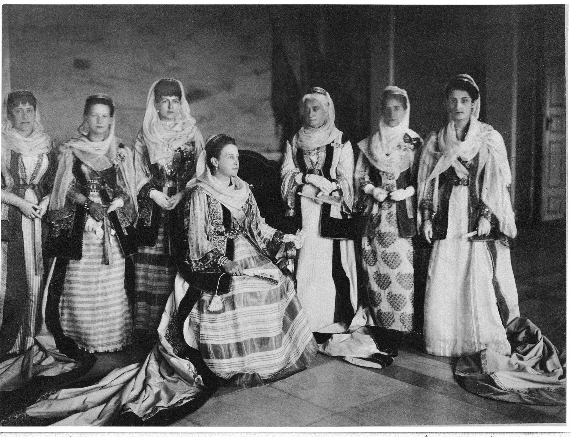 Μέσα στον χειροποίητο κόσμο του Συλλόγου Εκπαιδεύσεως Νεανίδων-6