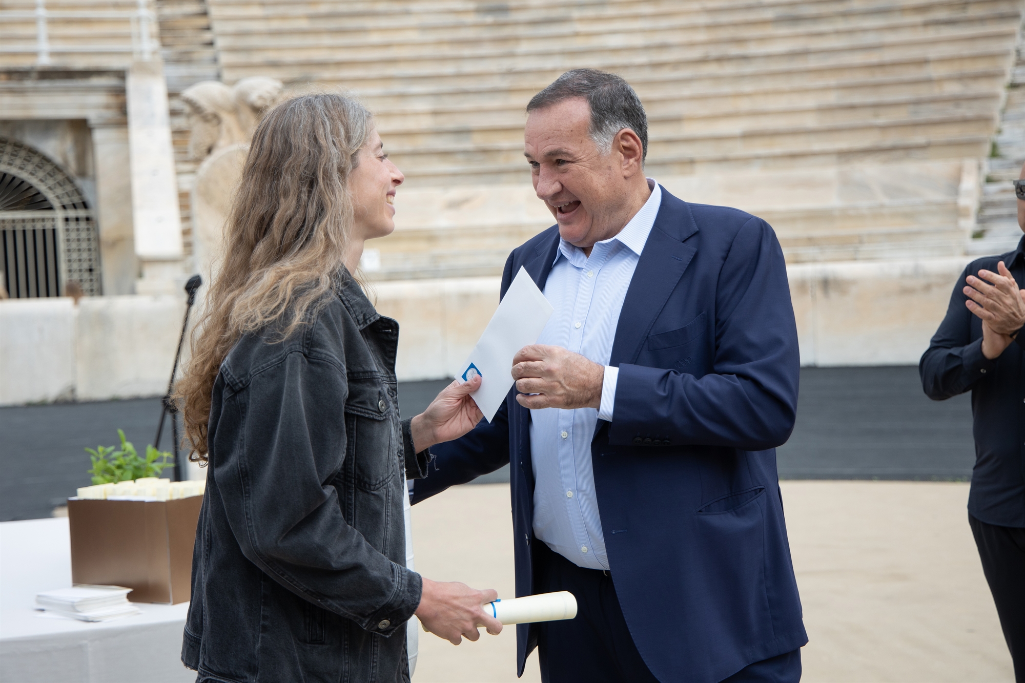 Οταν οι κορυφαίοι αθλητές μας συνάντησαν τα παιδιά από τα Xωριά SOS-1