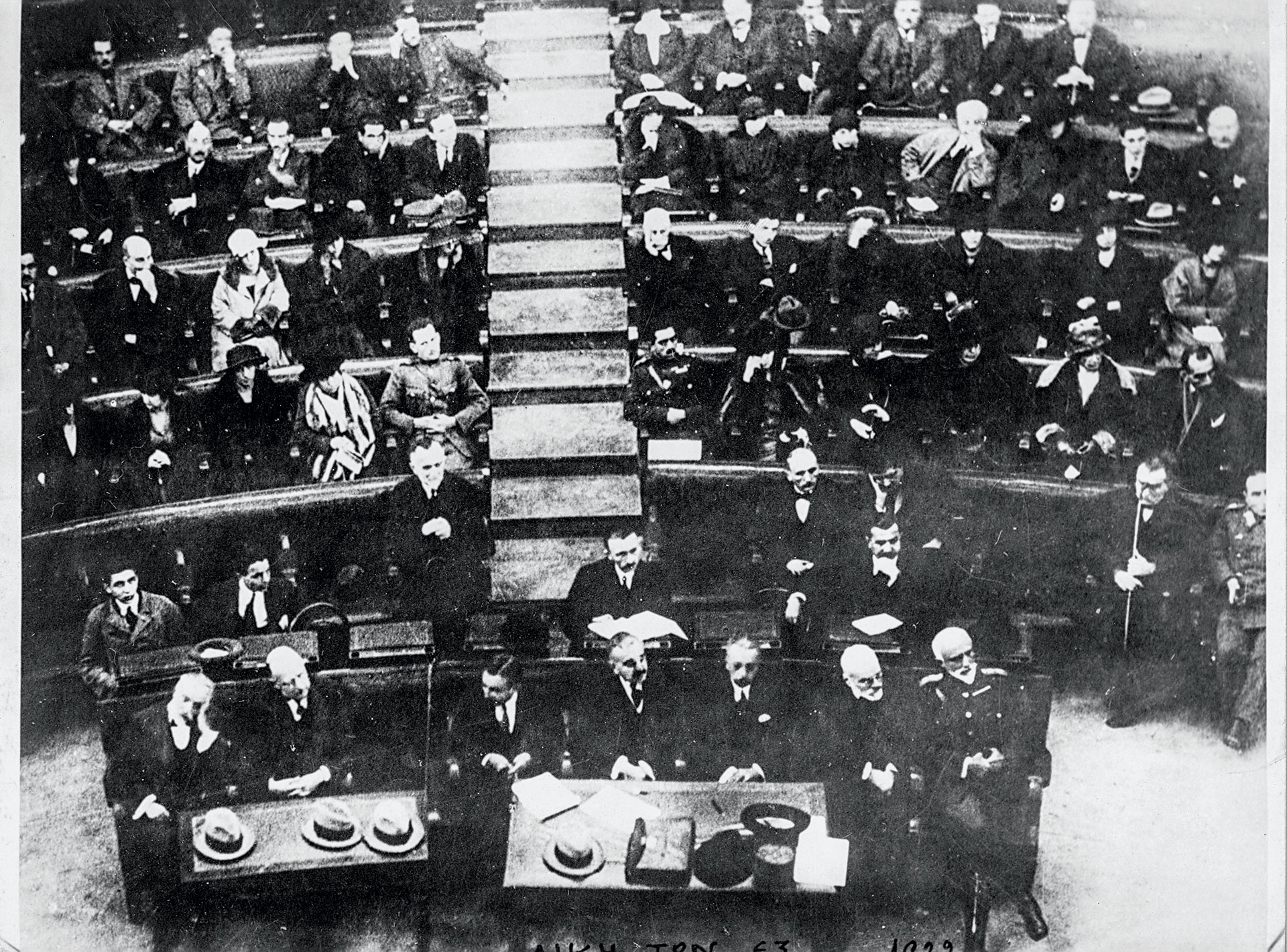 Ελευθέριος Βενιζέλος – Απάντησις εις την «Καθημερινήν» επί του ζητήματος της ευθύνης των εξ-14