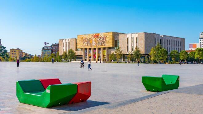 δύσκολη-αποστολή-σε-εχθρικό-περιβάλλ-562956694