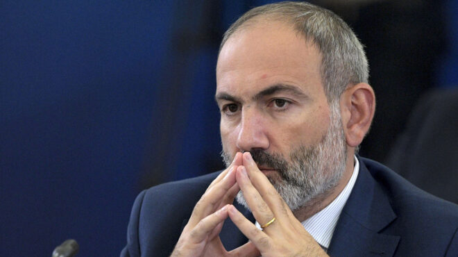 νικόλ-πασινιάν-θέλουμε-ξανά-ομαλές-σχ-562947703