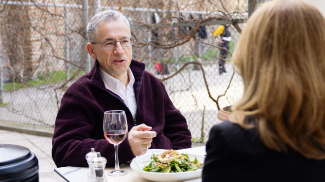 ισίδωρος-ζουργός-το-κοστούμι-του-κόσμ-562957621