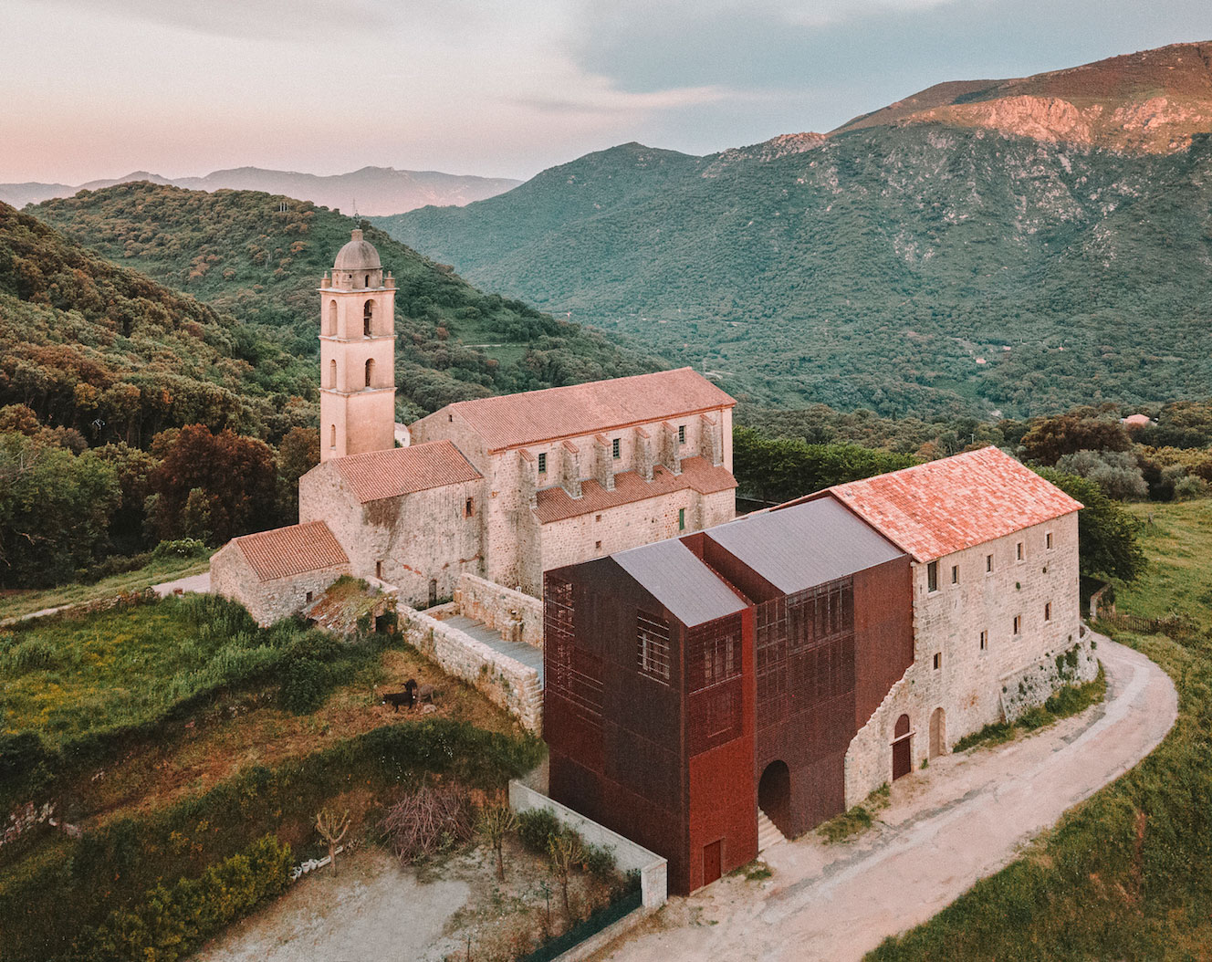 Η εκπαίδευση στην πρώτη γραμμή-2