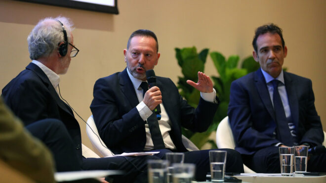 άρθρο-γιάννη-στουρνάρα-στην-κ-είναι-562925647