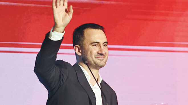 η-νέα-αριστερά-μετεξελίσσεται-σταδια-562913245