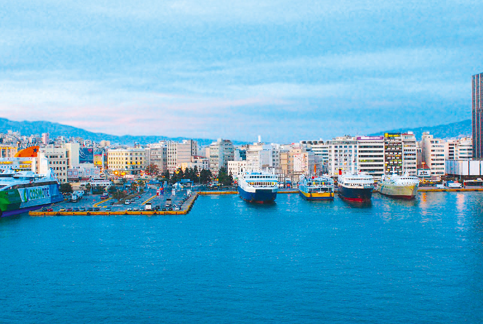 Μοντέλο αεροδρομίων στην ακτοπλοΐα-1