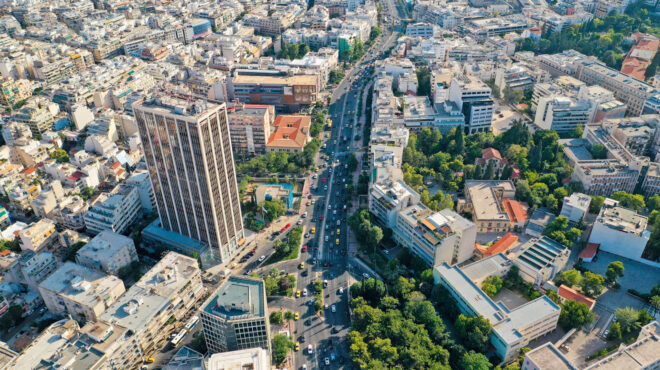 στο-τραπέζι-πέντε-μέτρα-για-να-ξεμπλοκ-562925356