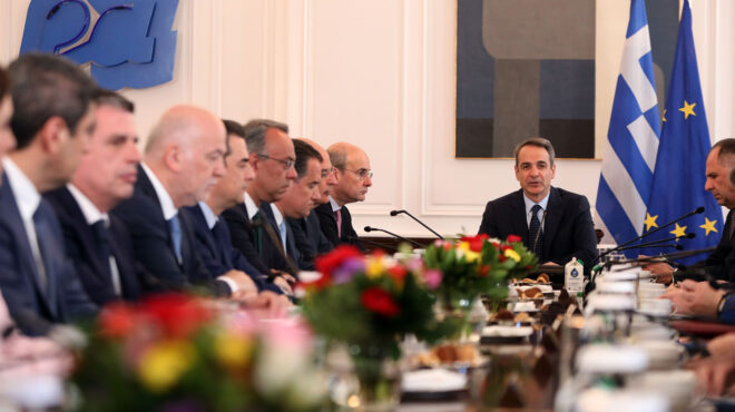 ευρωεκλογές-με-βαριά-διλήμματα-από-μη-562956892