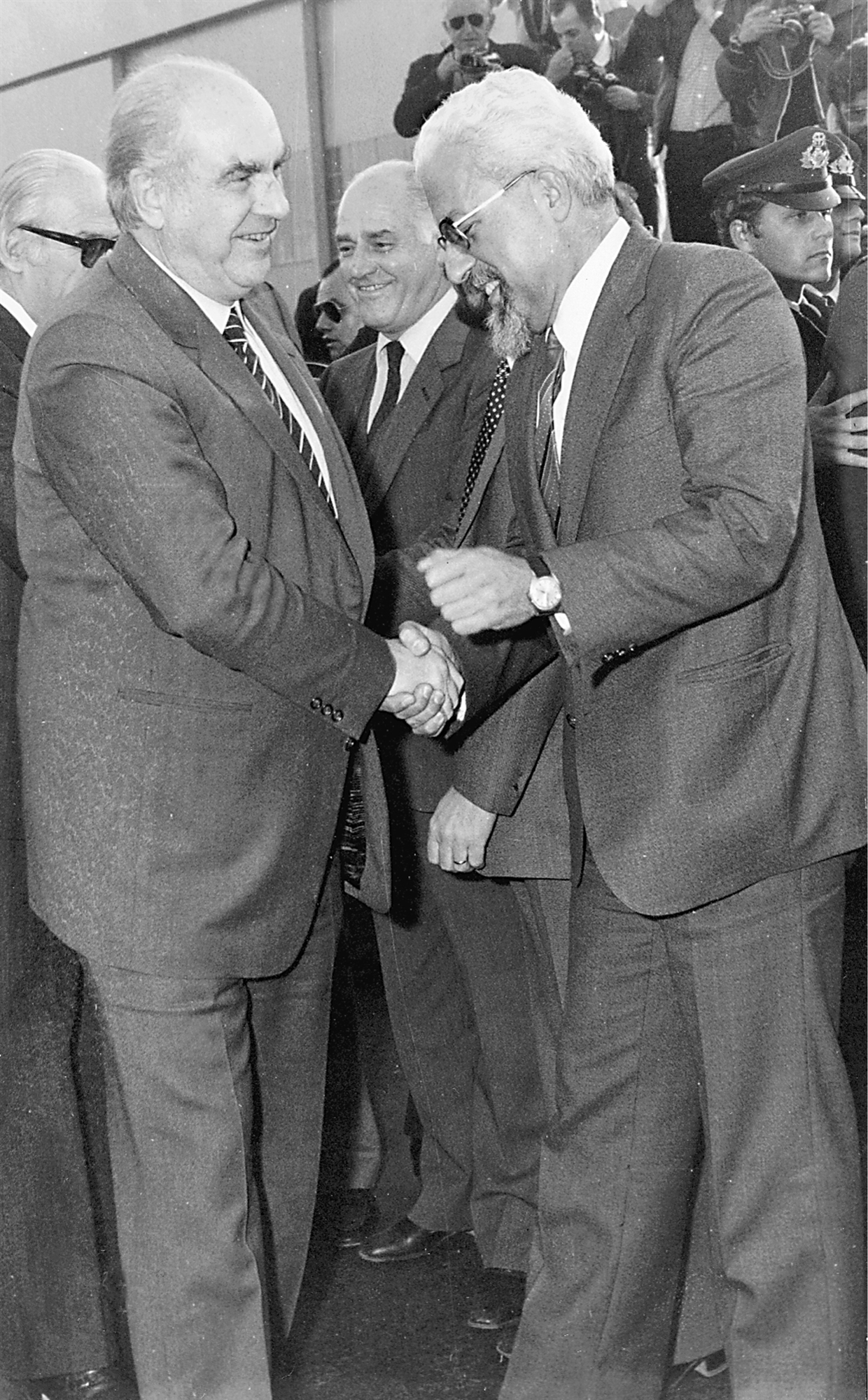 Πολιτική οικονομικού λαϊκισμού-1