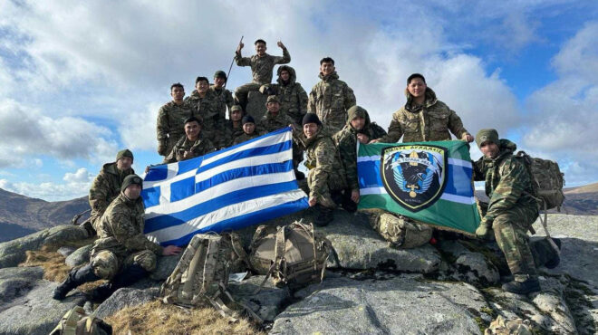 εντός-και-εκτός-μητσοτάκης-μπλίνκε-562920265