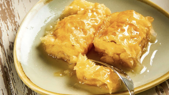 γαλακτομπούρεκο-ατομικό-νηστίσιμο-562934620