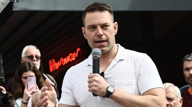 πασοκ-διμέτωπη-επίθεση-κατά-ν-δ-συρι-562957228