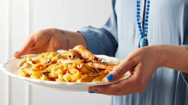 λαζανάκι-μπλουμ-με-καραβίδες-και-αχηβ-562947973