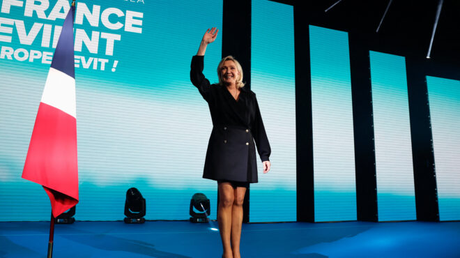 η-ακροδεξιά-με-αντίπαλο-τον-εαυτό-της-562954447