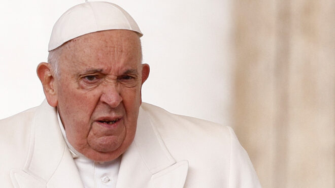 ο-πάπας-καταδίκασε-την-τρέλα-του-πολέ-562930621