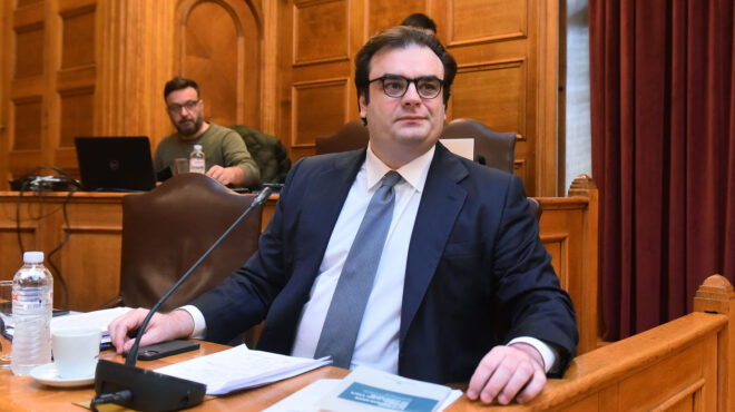 κυρ-πιερρακάκης-ο-γαβρόγλου-είχε-φέρε-562915339