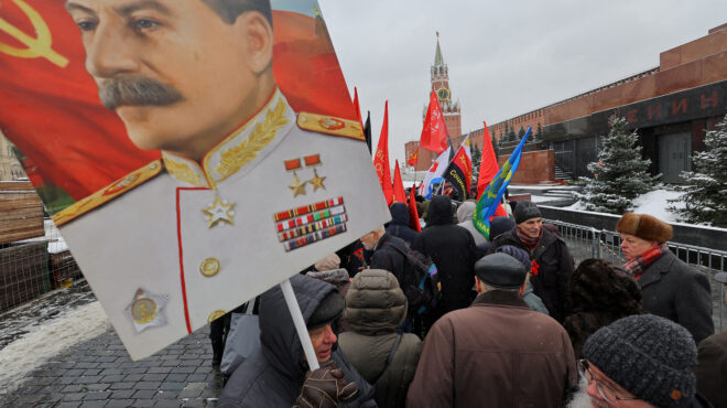 ο-στάλιν-δηλητηριάστηκε-από-τη-δύση-562916593