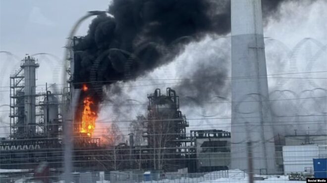 ο-πούτιν-στέλνει-δυνάμεις-στα-σύνορα-μ-562930276