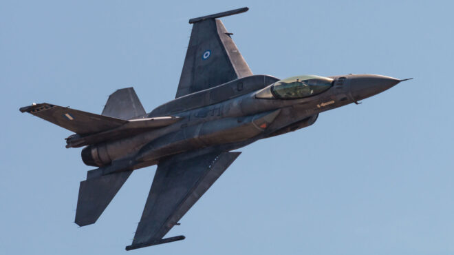 πτώση-f-16-το-90λεπτο-θρίλερ-για-την-τύχη-το-562941187