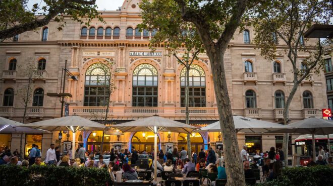 el-raval-η-κυψέλη-της-βαρκελώνης-562920778