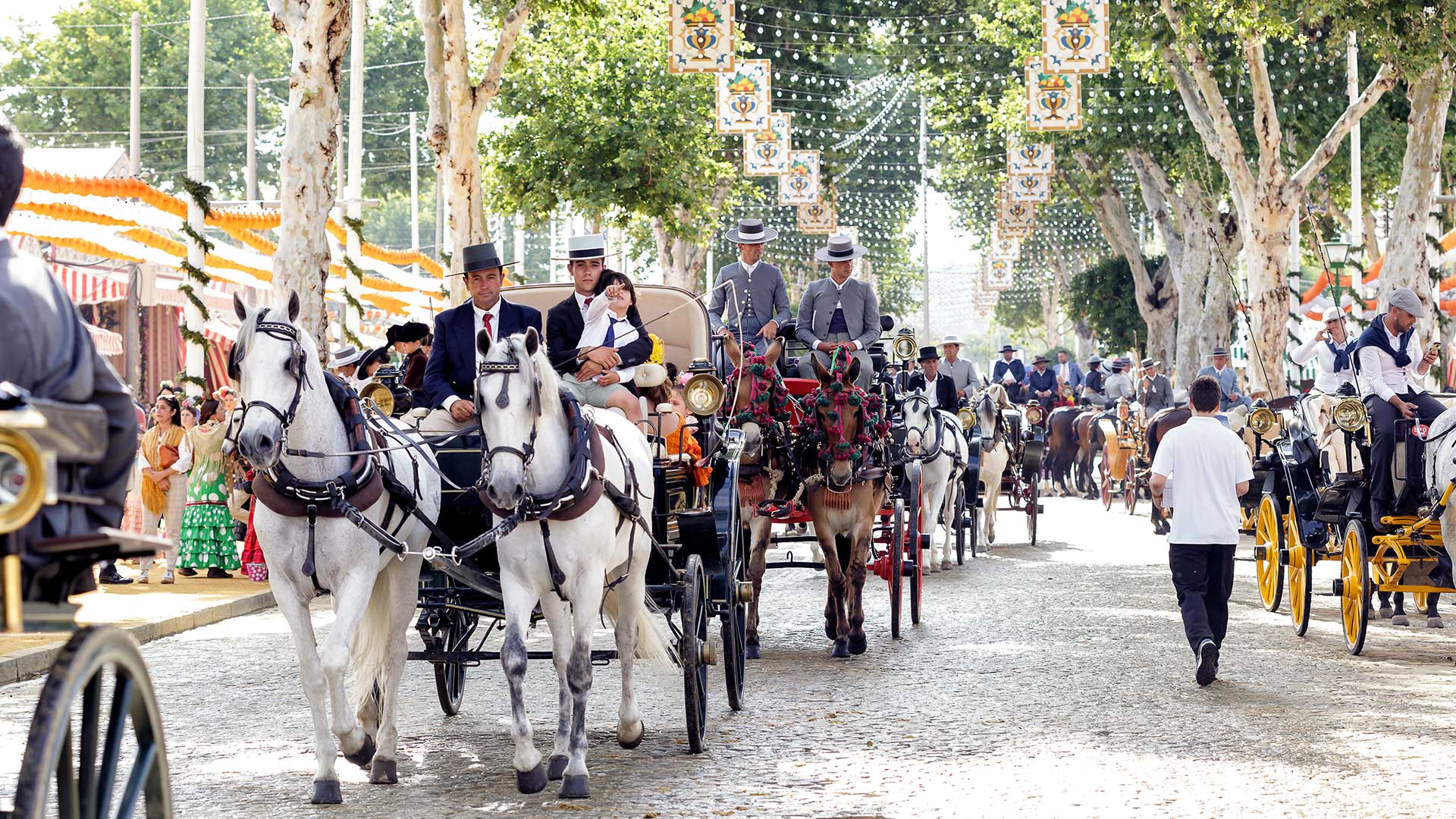 5 φεστιβάλ μας ταξιδεύουν στην ανοιξιάτικη Ευρώπη-3