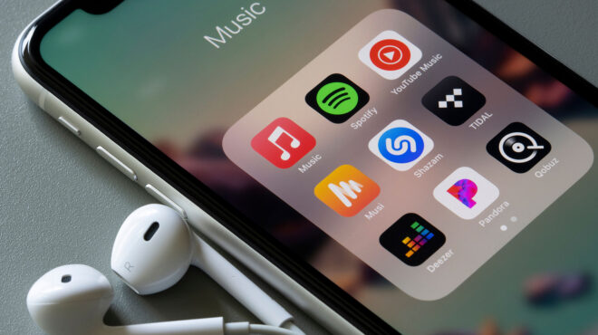 το-streaming-εκτόξευσε-τα-έσοδα-της-μουσικής-β-562943212