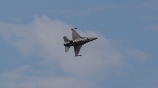 eπεσε-f-16-στη-νήσο-ψαθούρα-562940818