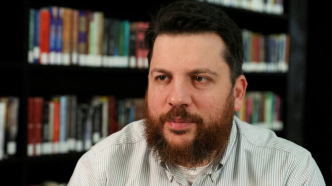 ποιος-είναι-ο-βοηθός-του-ναβάλνι-που-χτ-562930387