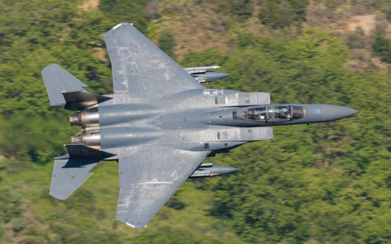 Το Mach Loop της Ελλάδας – Χαμηλές πτήσεις μαχητικών στο φαράγγι του Βουραϊκού-6