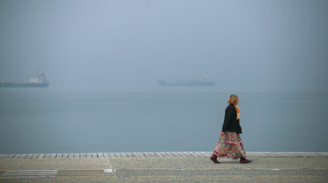 καιρός-ζέστη-με-μπόρες-από-το-μεσημέρι-562969732