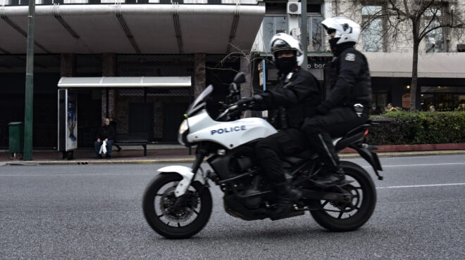 επεισοδιακή-καταδίωξη-στον-κηφισό-με-562996336