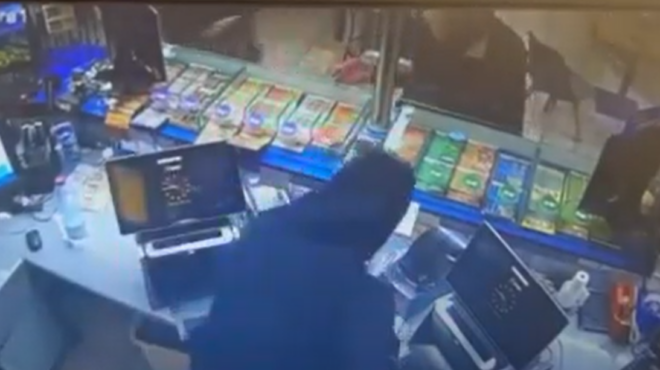 ζωγράφου-βίντεο-από-ληστεία-σε-πρακτο-562984849