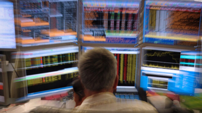 ανοιξε-το-βιβλίο-προσφορών-για-το-30ετές-562996411