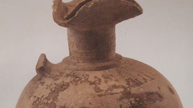 υππο-επαναπατρίστηκε-οινοχόη-του-7ου-α-562973293