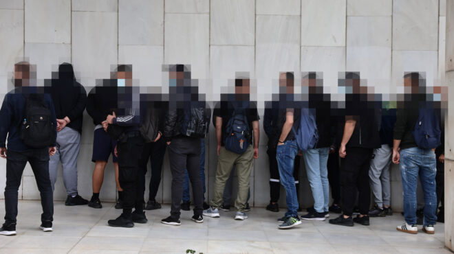 το-σάββατο-και-την-κυριακή-οι-απολογίε-562996471