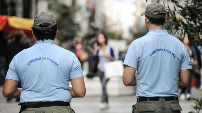 χ-δούκας-ελεγχοι-για-παράνομα-τραπεζο-562973095