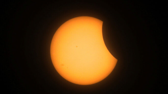 nasa-δείτε-live-την-έκλειψη-ηλίου-562971193