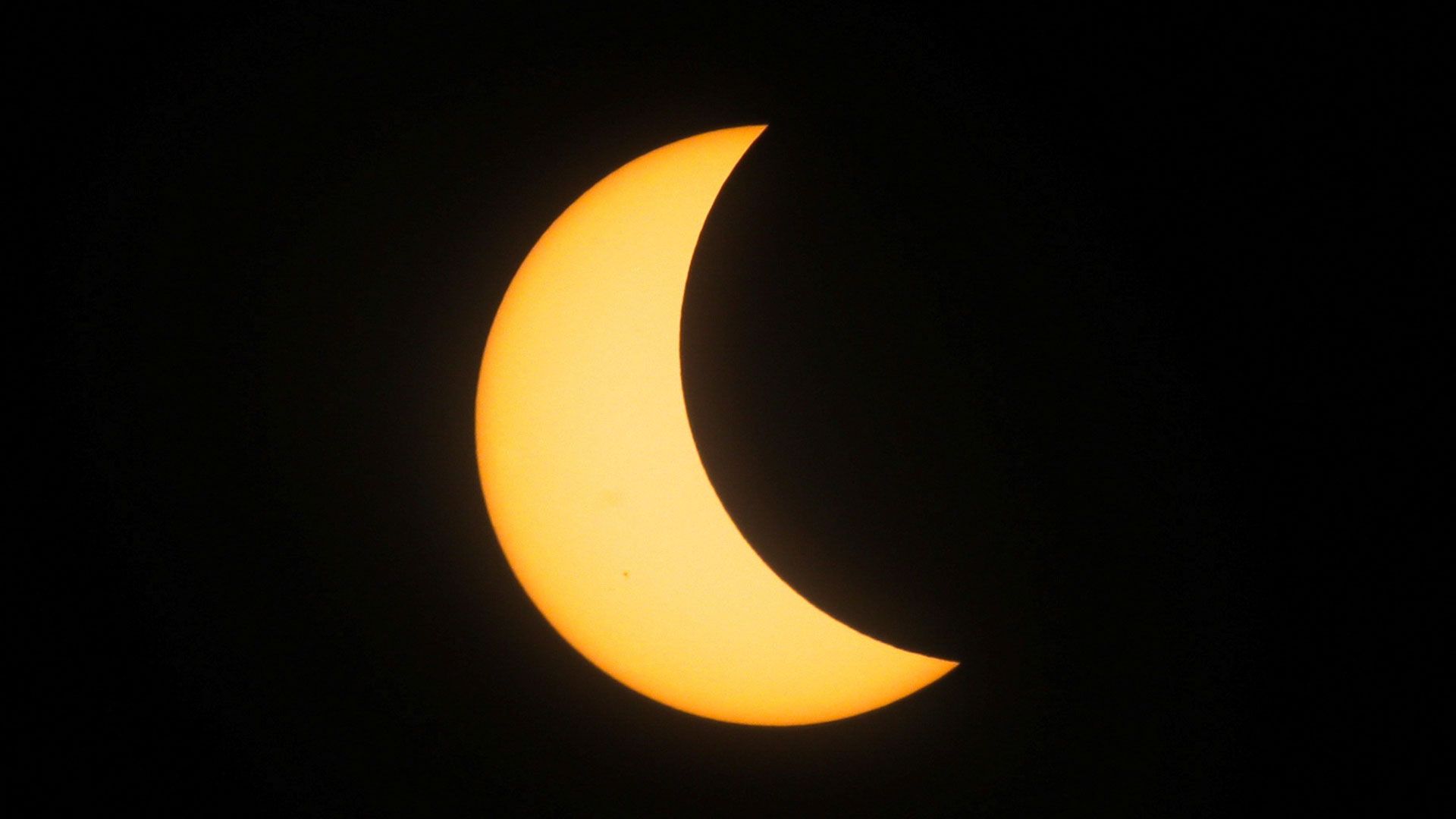 NASA: Δείτε live την έκλειψη Ηλίου-2