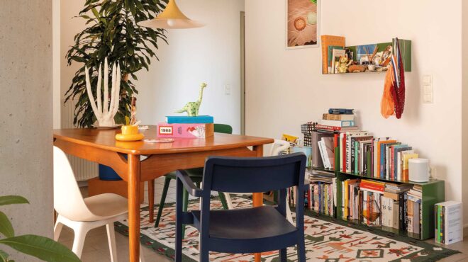 ενα-σπίτι-γέματο-ποπ-πινελιές-στο-μετα-562962541