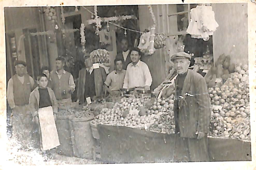 «Πάρε, πάρε, πάρε, πάρε!»: ένα μουσείο αναβιώνει την παλιά αγορά της Σύρου-1