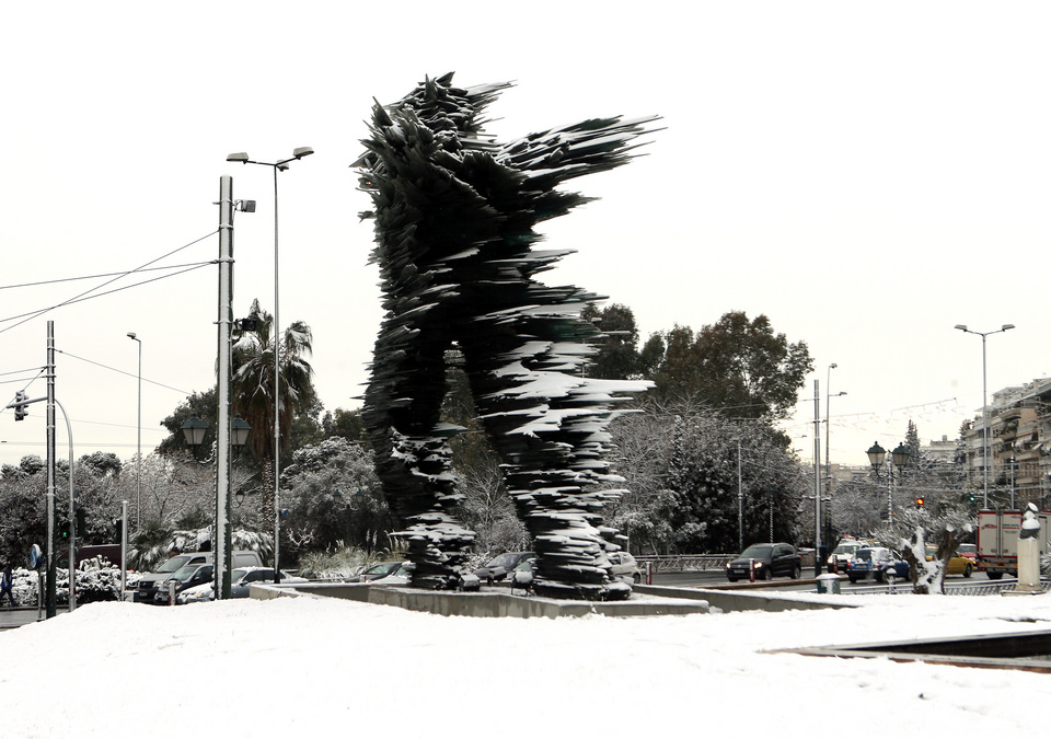 Κώστας Βαρώτσος: «O Δρομέας ήταν παράνομος»-3