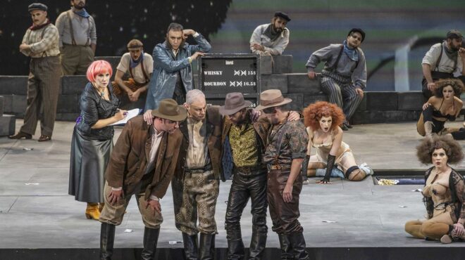 οπερα-μαχαγκόννυ-εντυπωσίασαν-οι-μον-563002885